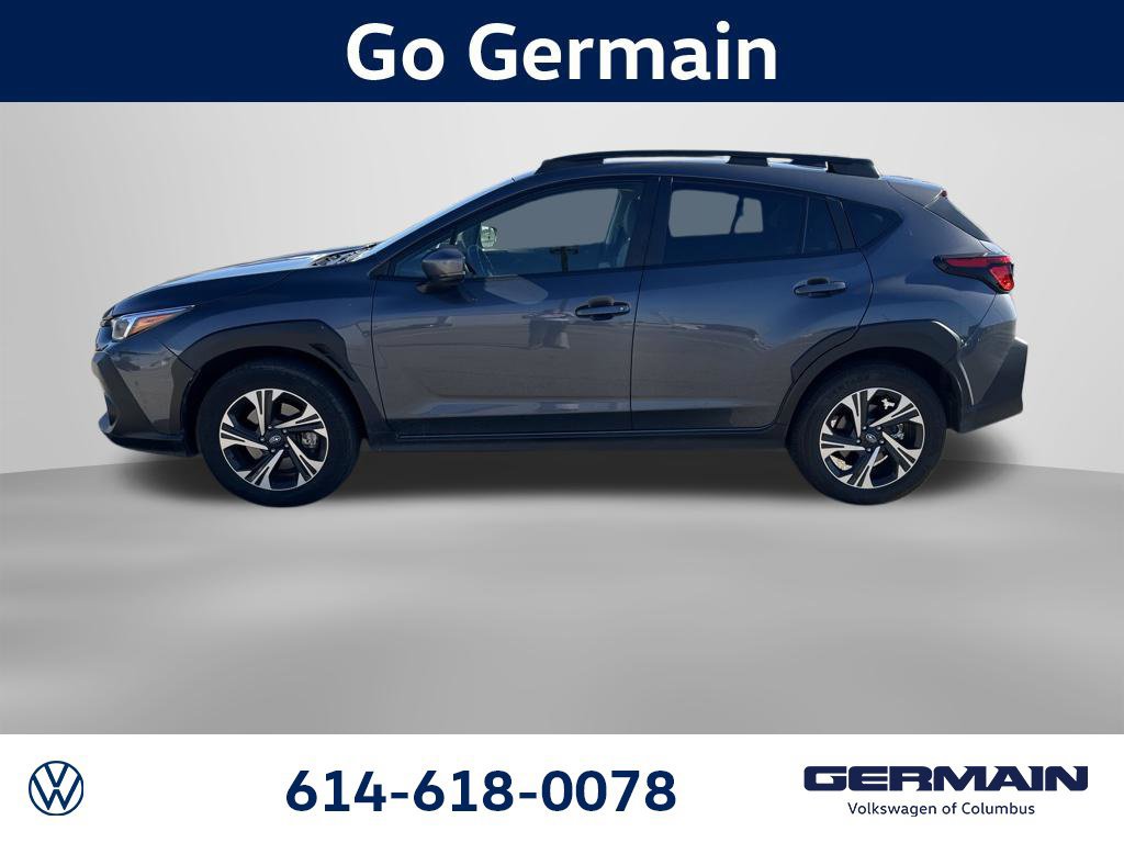 Used 2024 Subaru Crosstrek 2.0i Premium AWD/4WD image 3
