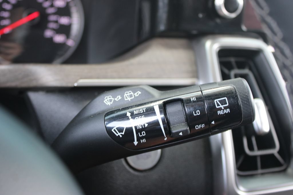 Used 2023 Kia Sorento S w/ Panoramic Sunroof Package AWD/4WD image 41