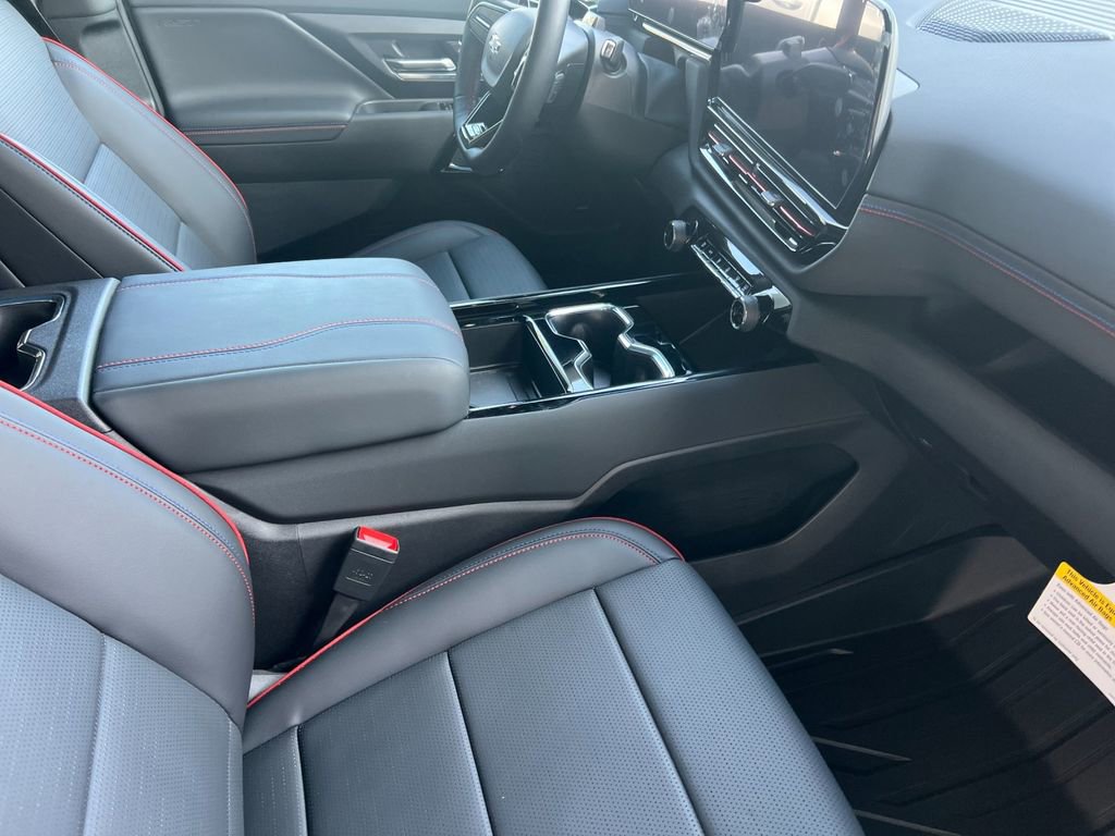 Used 2025 Chevrolet Silverado EV RST AWD/4WD image 14