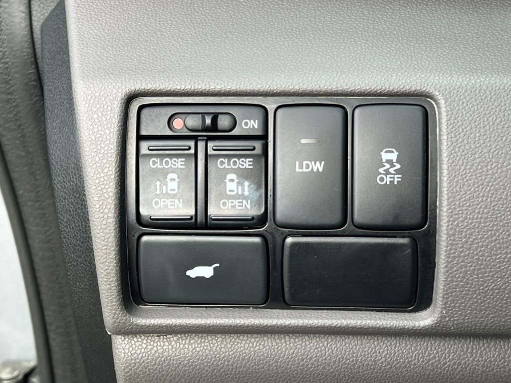 Used 2017 Honda Odyssey EX-L image 26
