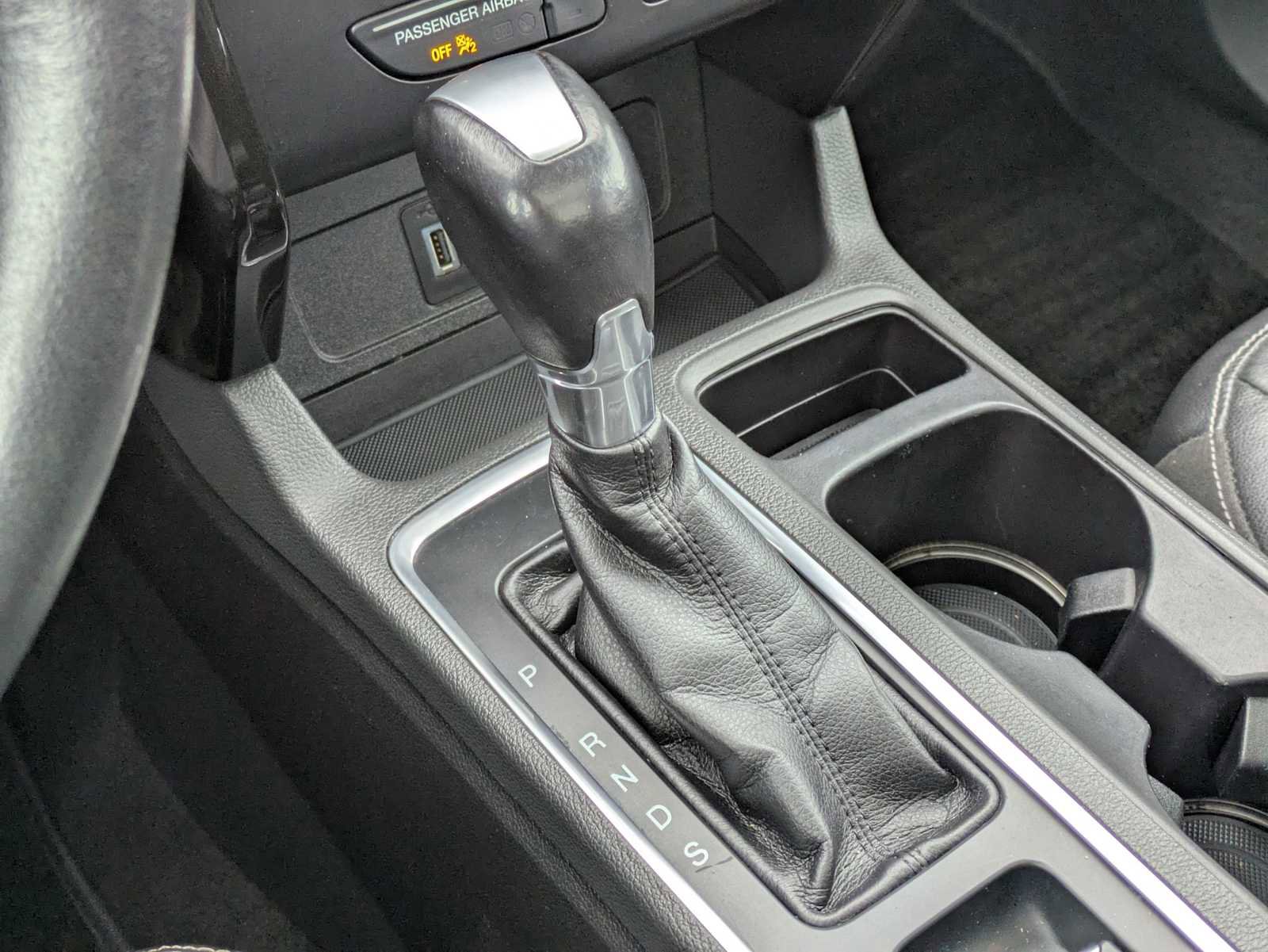 Used 2018 Ford Escape Titanium w/ Ford Safe & Smart Package image 33