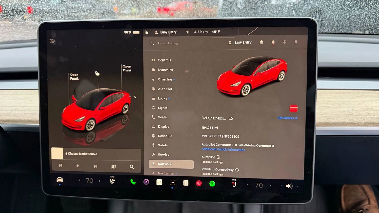 Used 2022 Tesla Model 3 Standard Range image 15