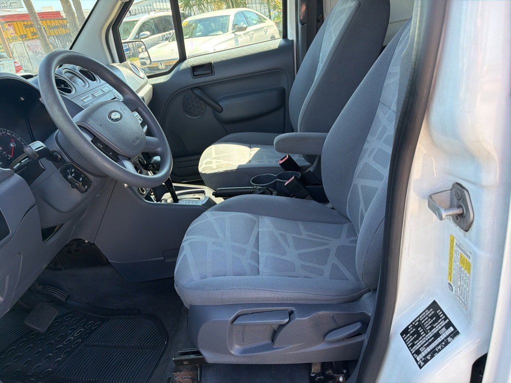 Used 2013 Ford Transit Connect XLT image 8