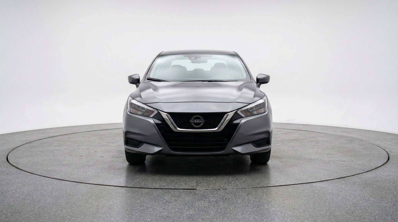 Used 2025 Nissan Versa SV FWD image 2