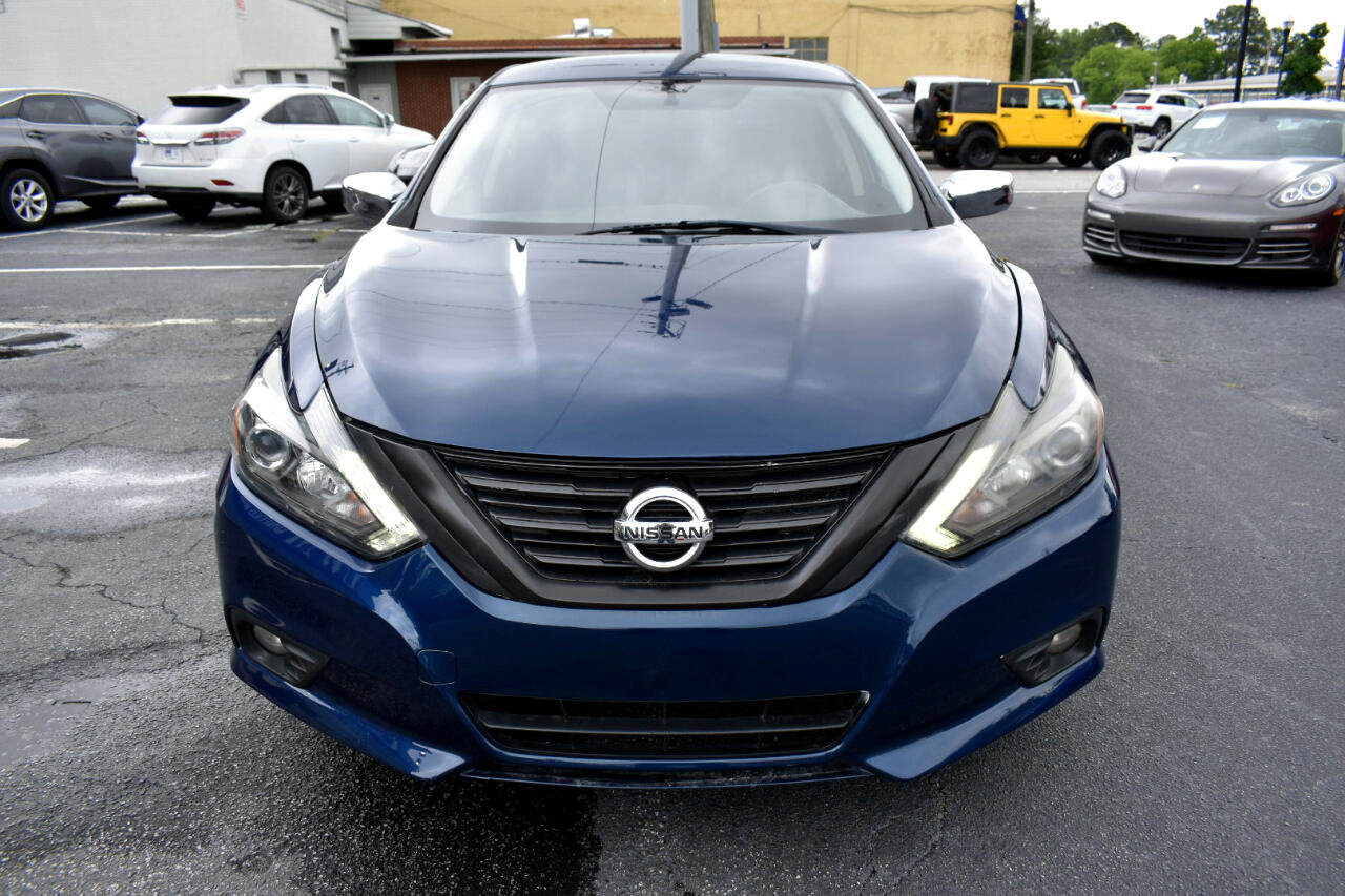 Used 2016 Nissan Altima 3.5 SR image 3