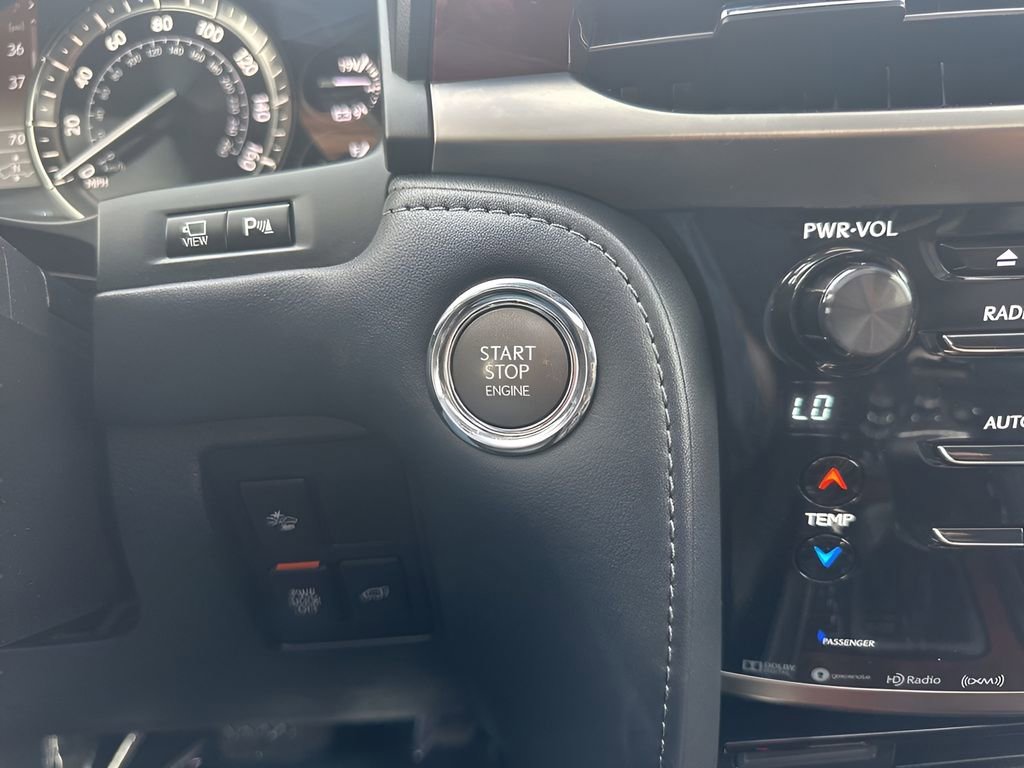 Used 2016 Lexus LX 570 4WD image 25