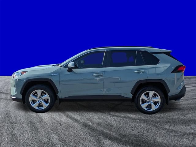 Used 2021 Toyota RAV4 XLE Premium AWD/4WD image 7