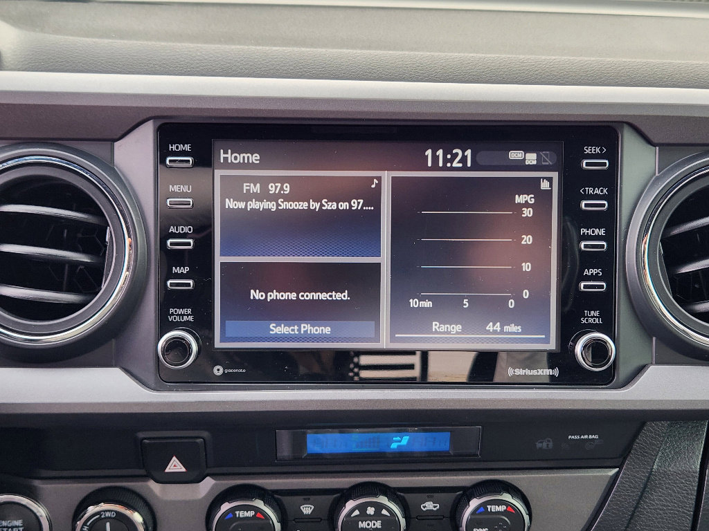 Used 2023 Toyota Tacoma TRD Off-Road w/ Technology Package image 18