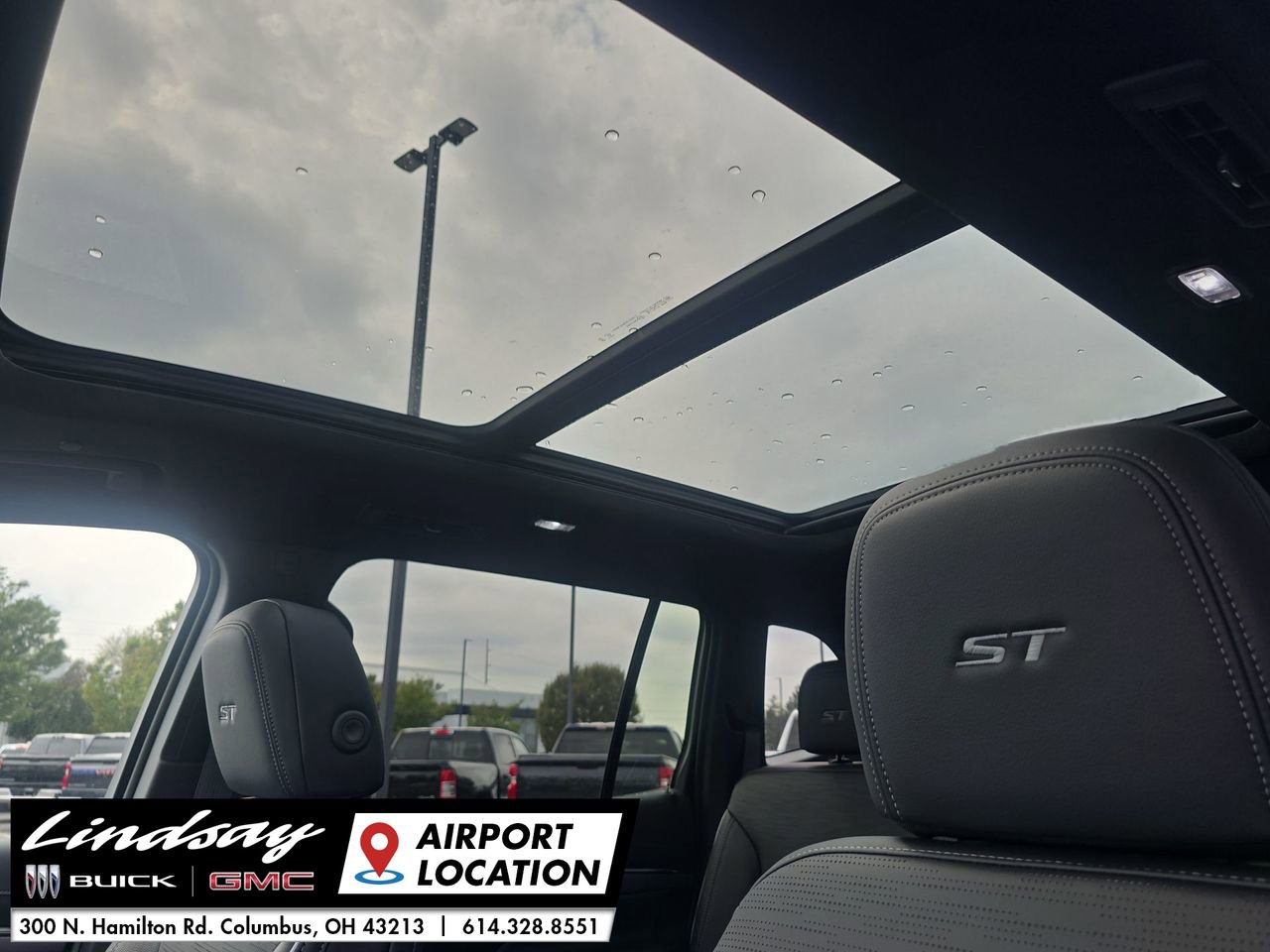 New 2026 Buick Enclave Sport Touring w/ Power Package image 19