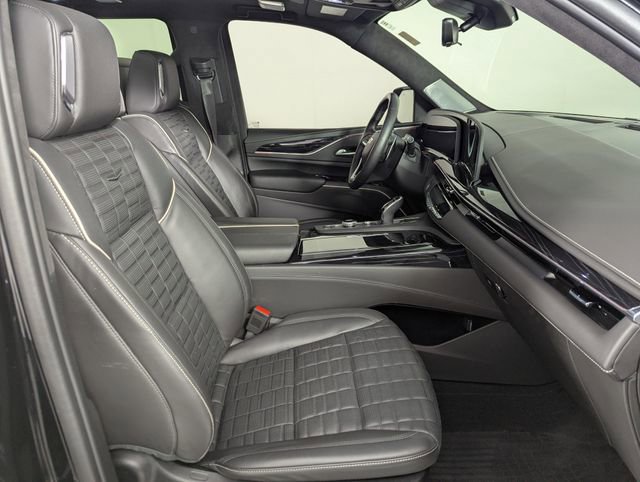 Used 2023 Cadillac Escalade V AWD/4WD image 22