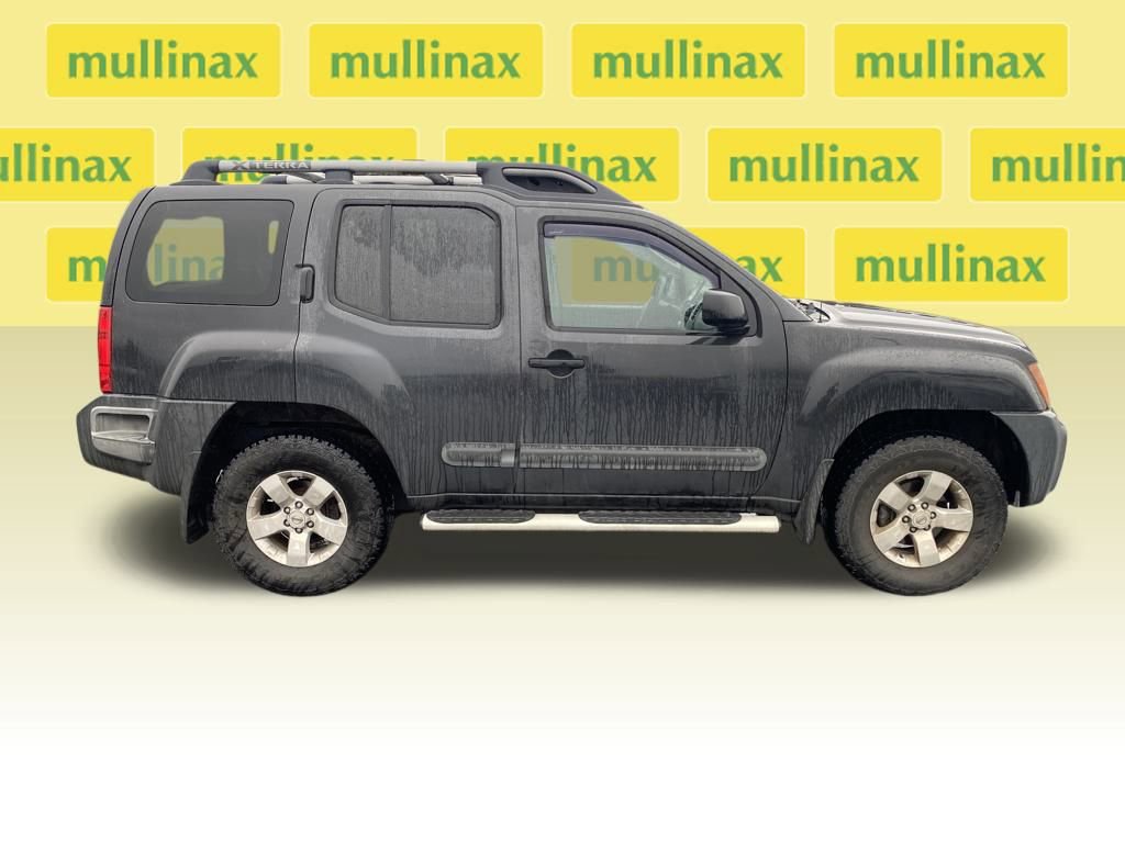Used 2012 Nissan Xterra S w/ Value Package image 2
