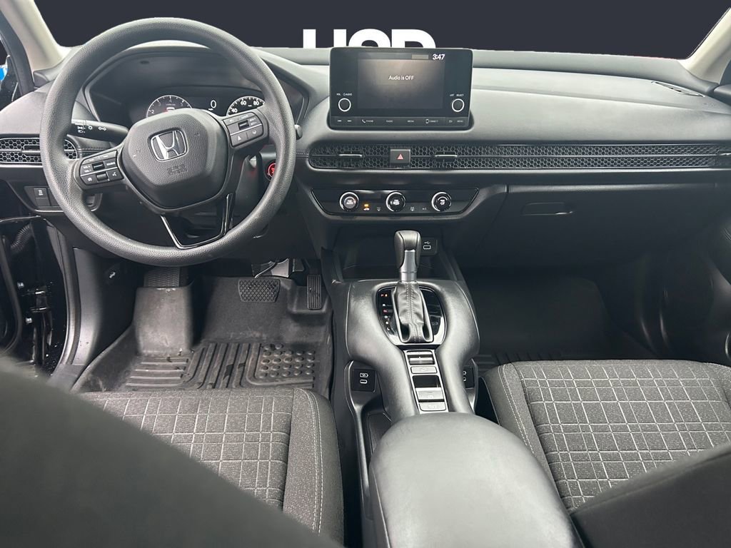 Used 2025 Honda HR-V LX image 10