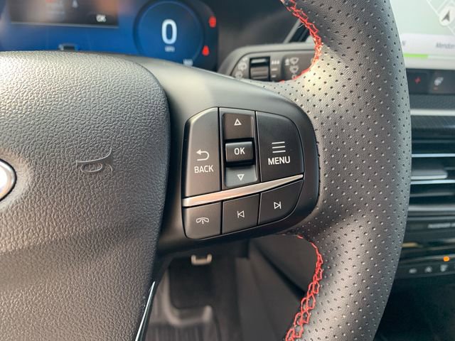 Used 2024 Ford Escape ST-Line Select w/ Tech Pack #2 image 23