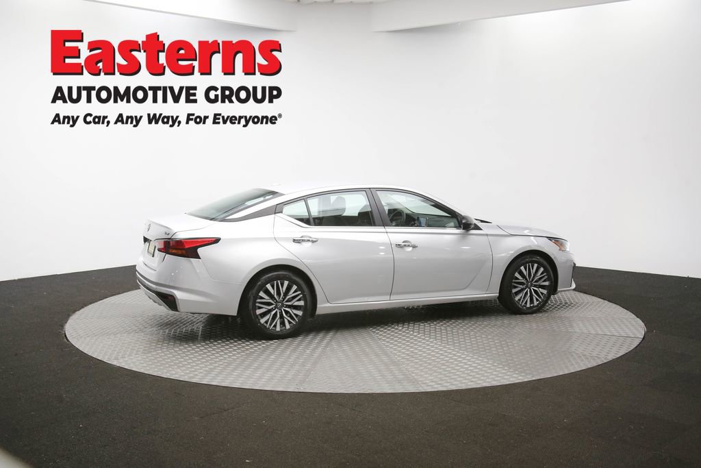 Used 2024 Nissan Altima 2.5 SV image 40