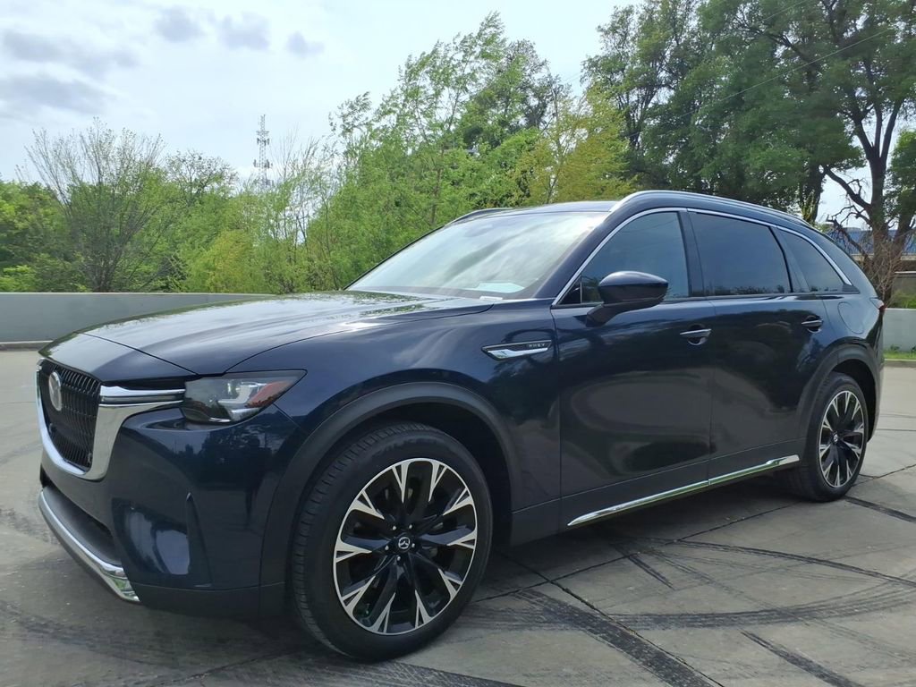 Used 2024 MAZDA CX-90 Plug-In Hybrid w/ Premium Pkg image 6