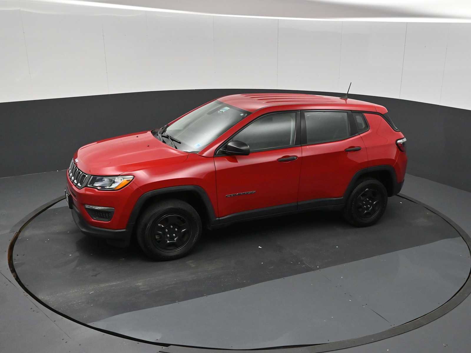 Used 2021 Jeep Compass Sport AWD/4WD image 13