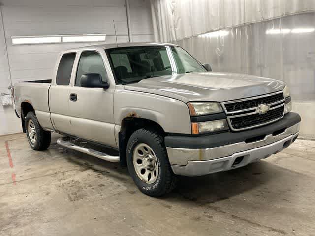 Used 2007 Chevrolet Silverado 1500 4x4 Extended Cab image 20