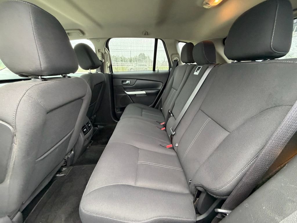 Used 2013 Ford Edge SE FWD image 15