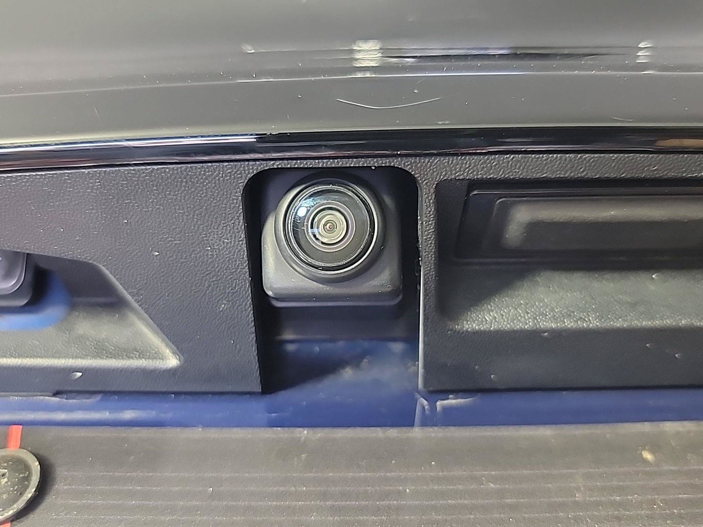 Used 2022 Nissan Leaf SV FWD image 8