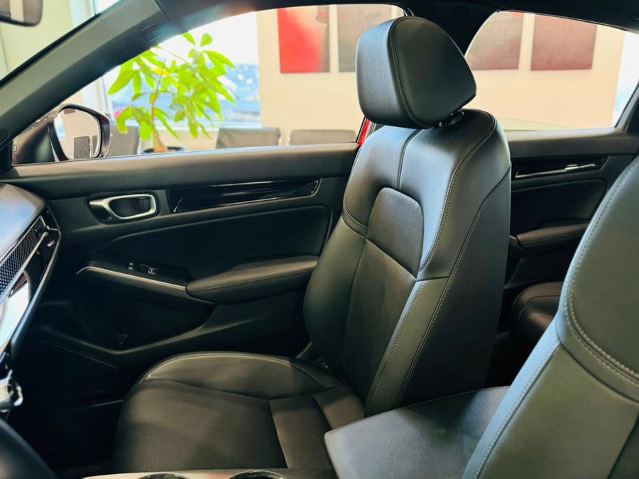 Used 2025 Honda Civic Sport Touring image 15