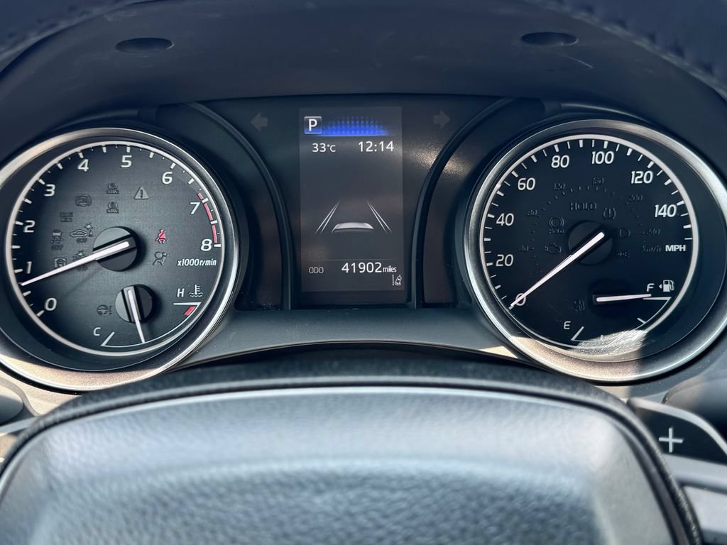 Used 2024 Toyota Camry SE FWD image 19