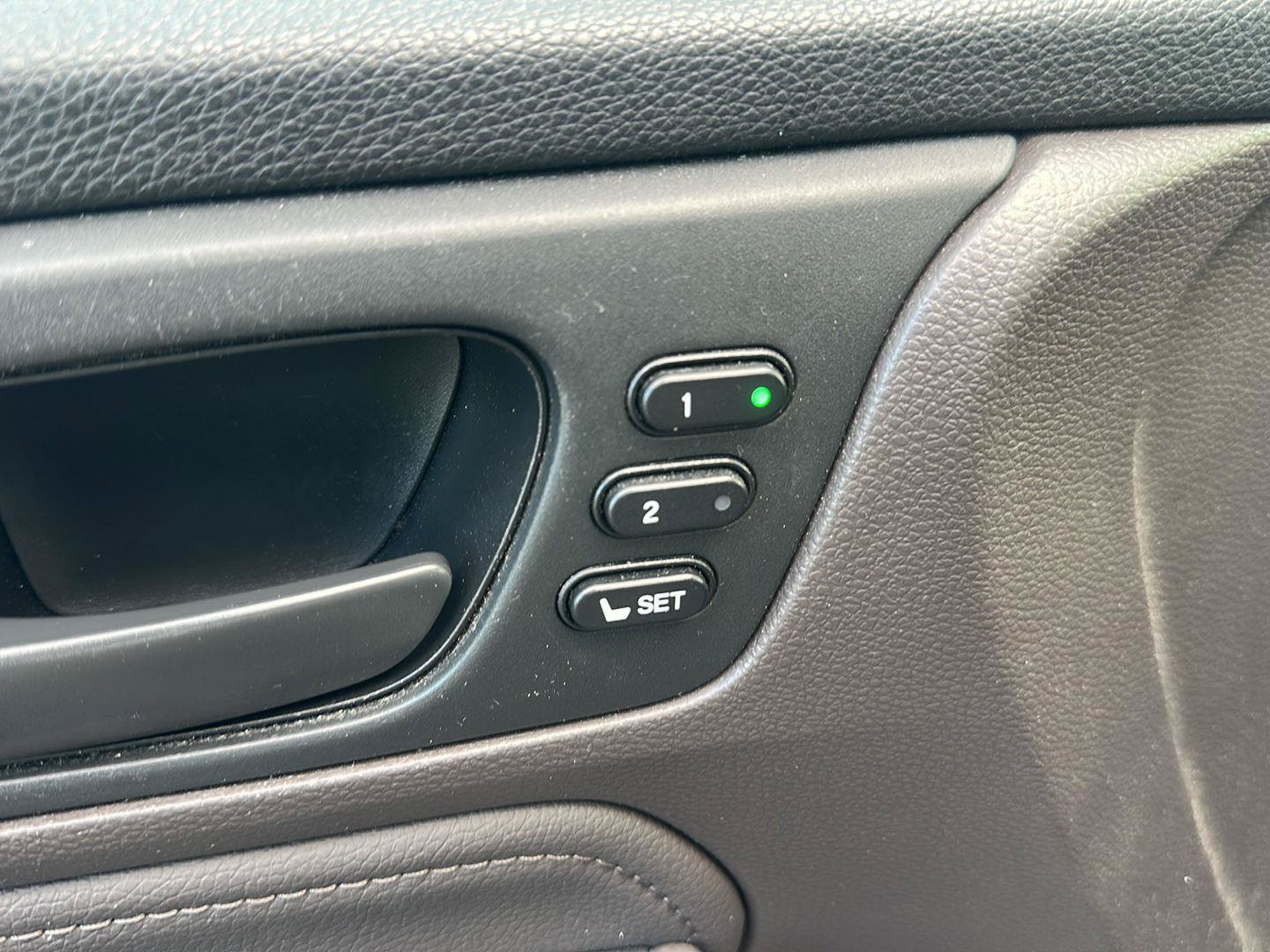 Used 2018 Honda Odyssey Touring image 10