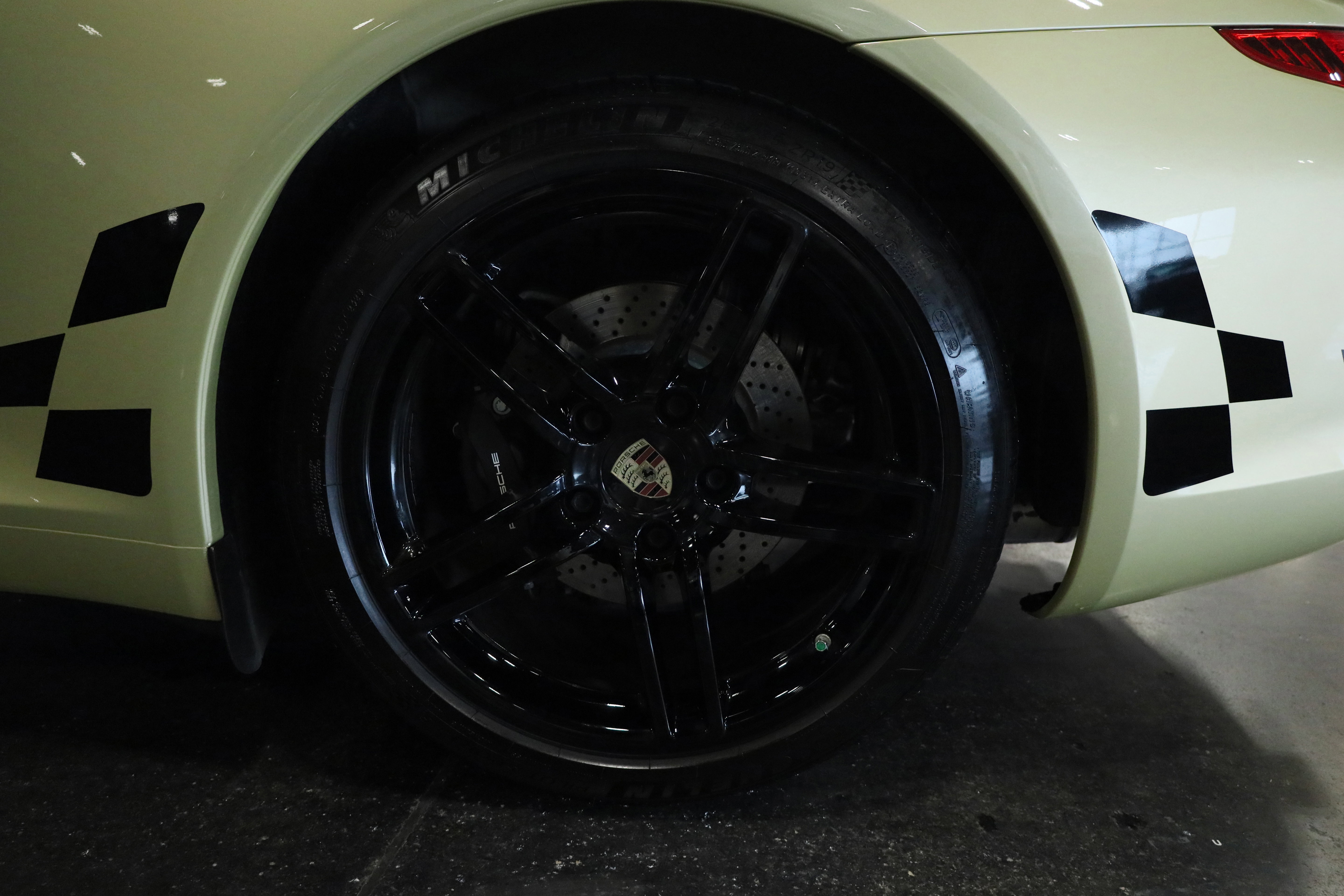 Used 2013 Porsche 911 Carrera image 14