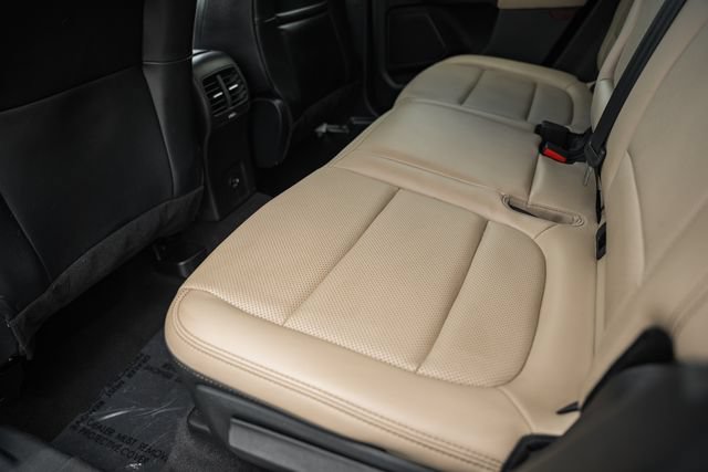 Used 2020 Ford Escape SEL FWD image 34