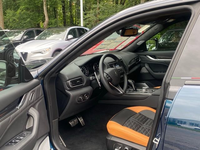 New 2024 Maserati Levante Trofeo image 20