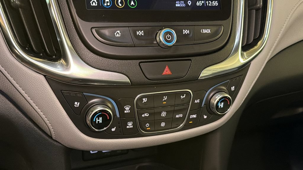 Used 2021 Chevrolet Equinox Premier AWD/4WD image 28