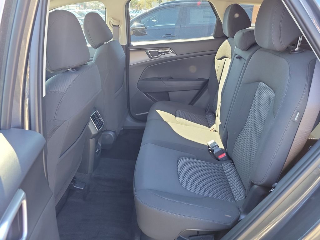 New 2026 Kia Sportage LX FWD image 15