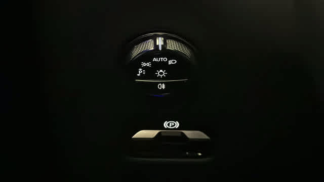 Certified 2026 Mercedes-Benz GLC 300 4MATIC image 16
