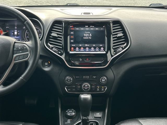 Used 2019 Jeep Cherokee Limited image 24