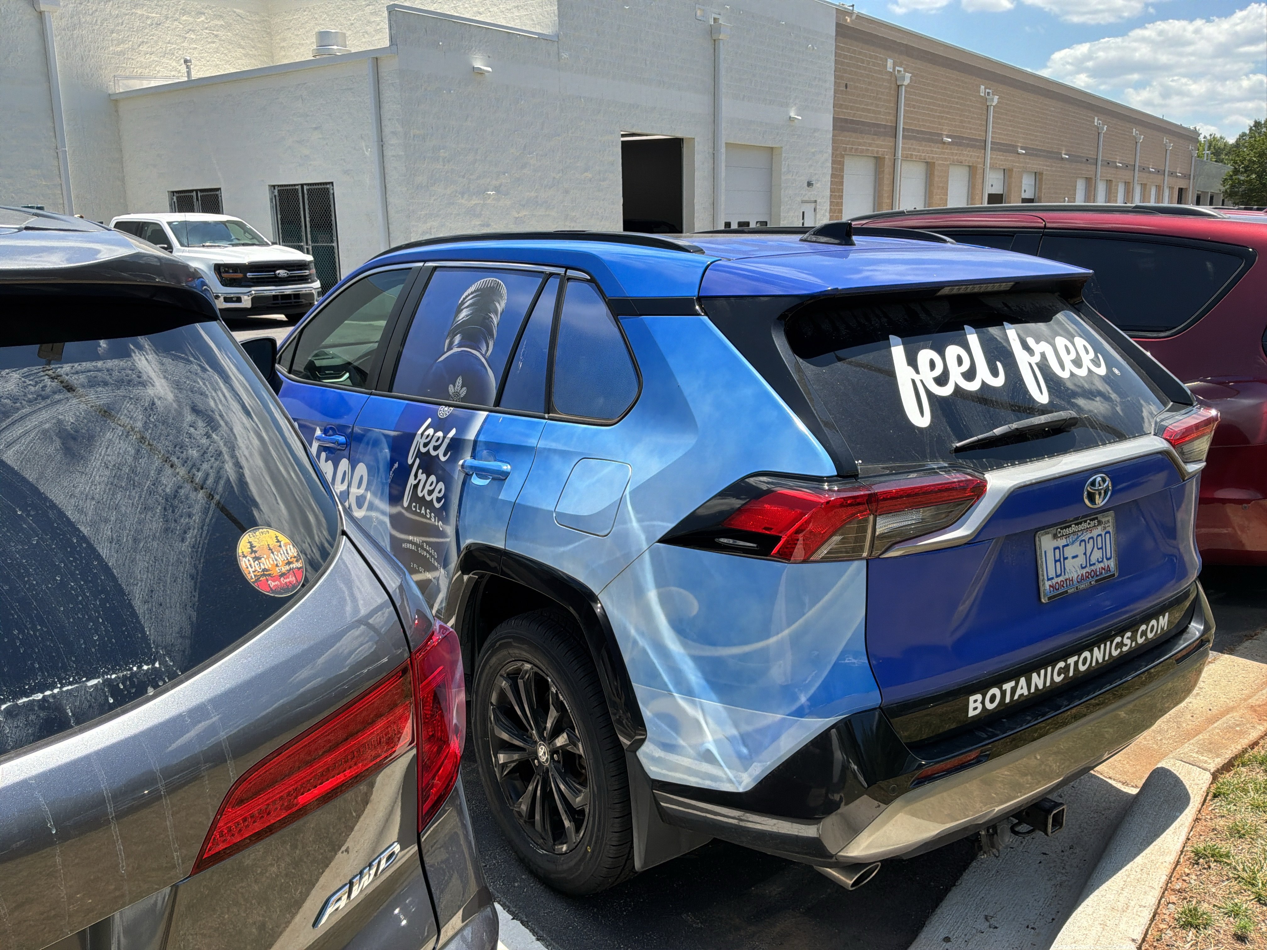 Used 2022 Toyota RAV4 XSE AWD/4WD image 10
