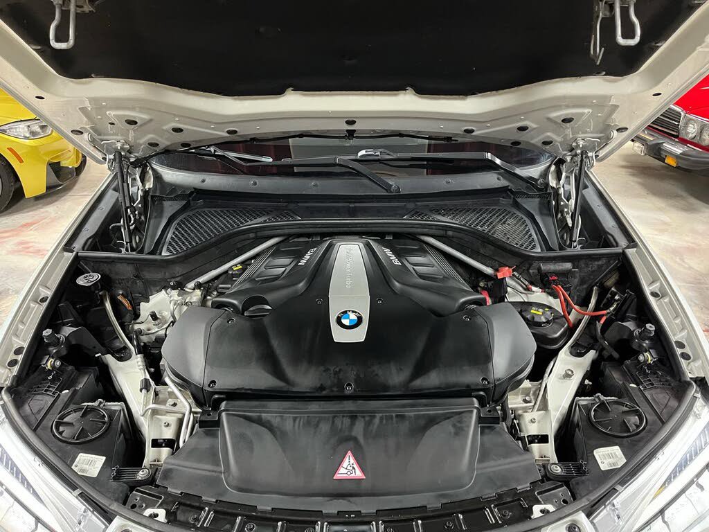 Used 2014 BMW X5 xDrive50i AWD/4WD image 36