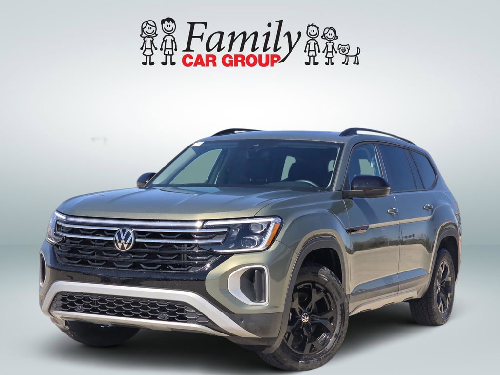 Used 2025 Volkswagen Atlas Peak Edition SE