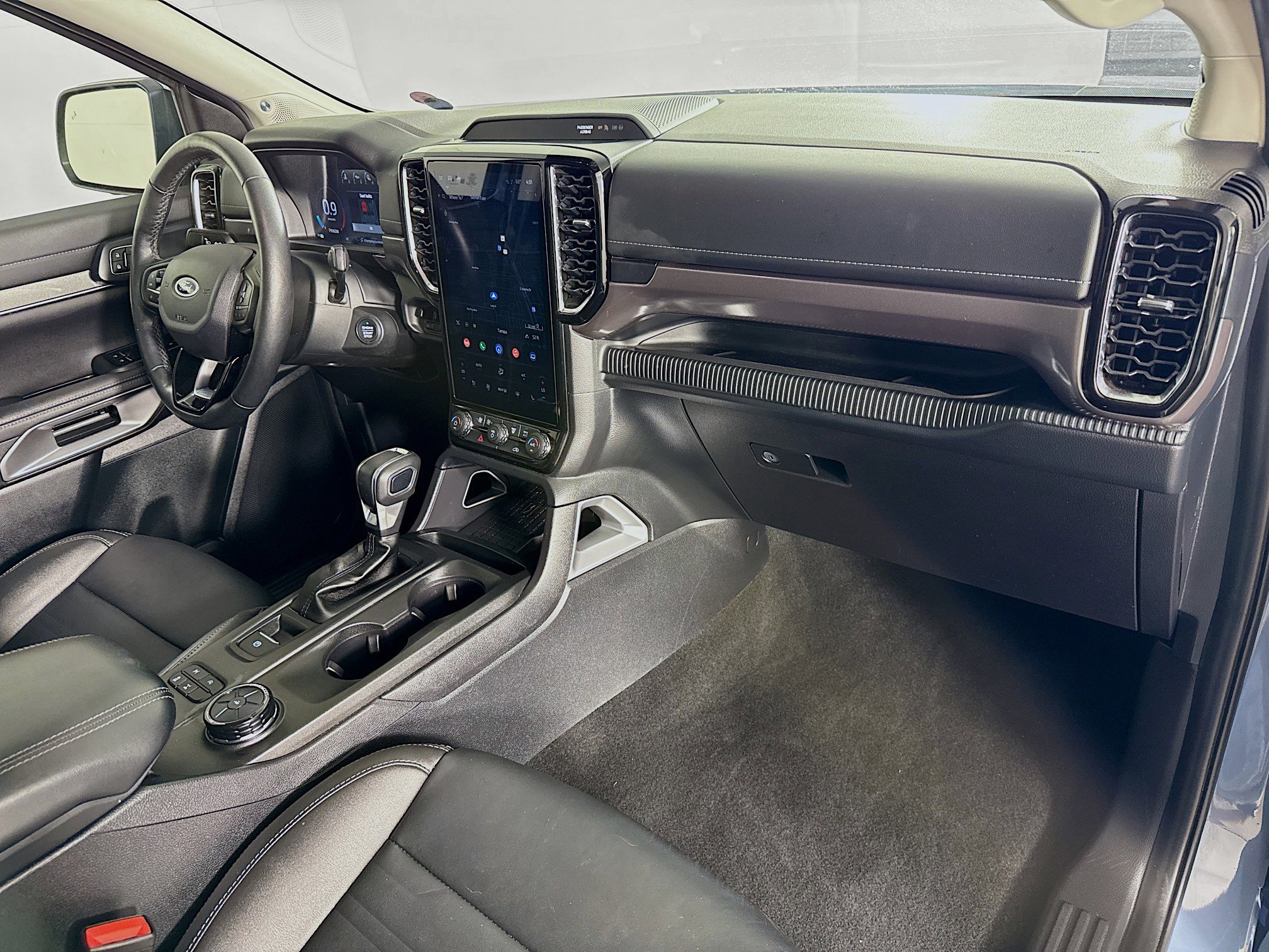 Used 2024 Ford Ranger Lariat w/ Advanced Towing Package image 36