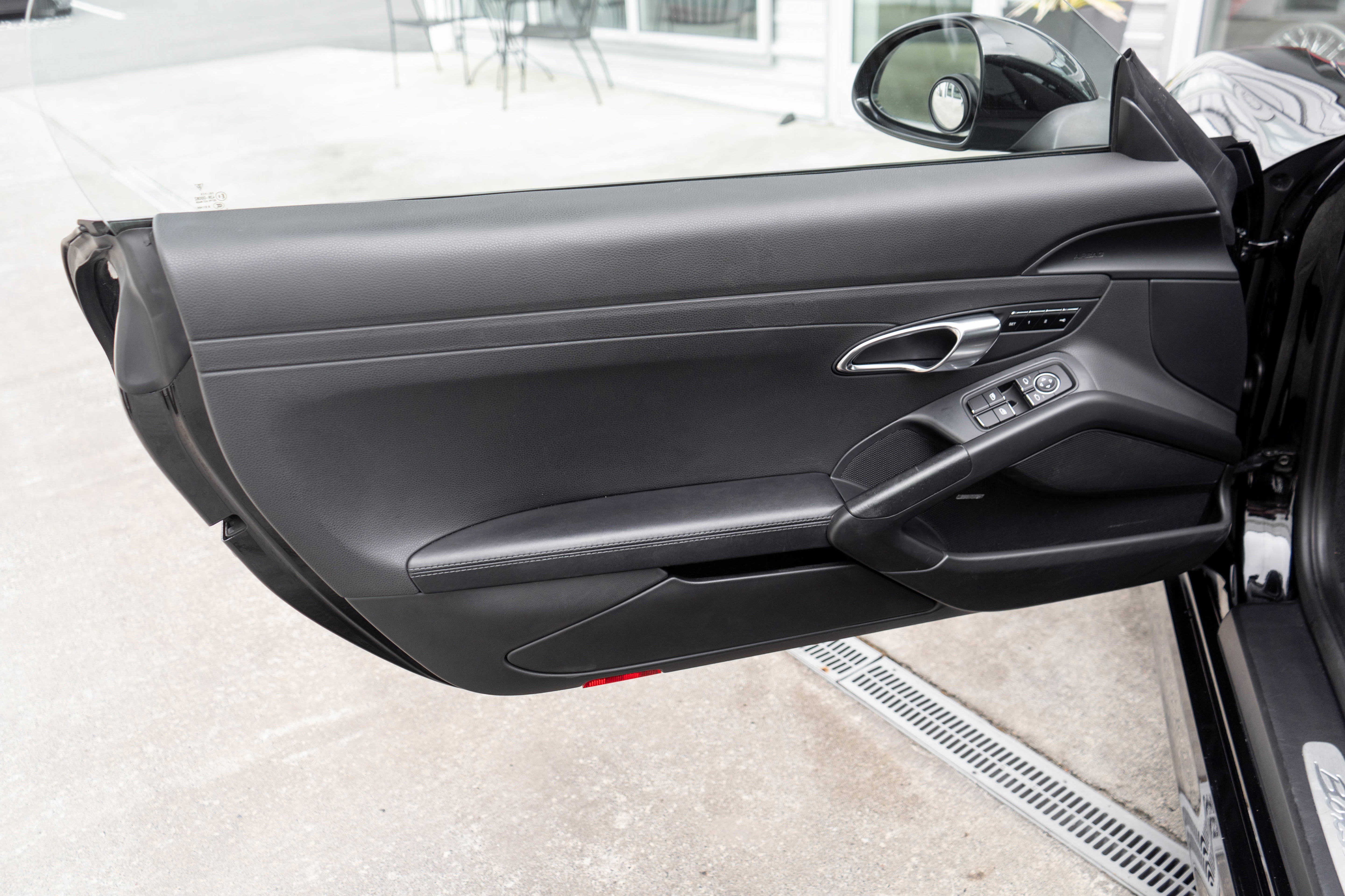 Used 2014 Porsche Boxster S image 12