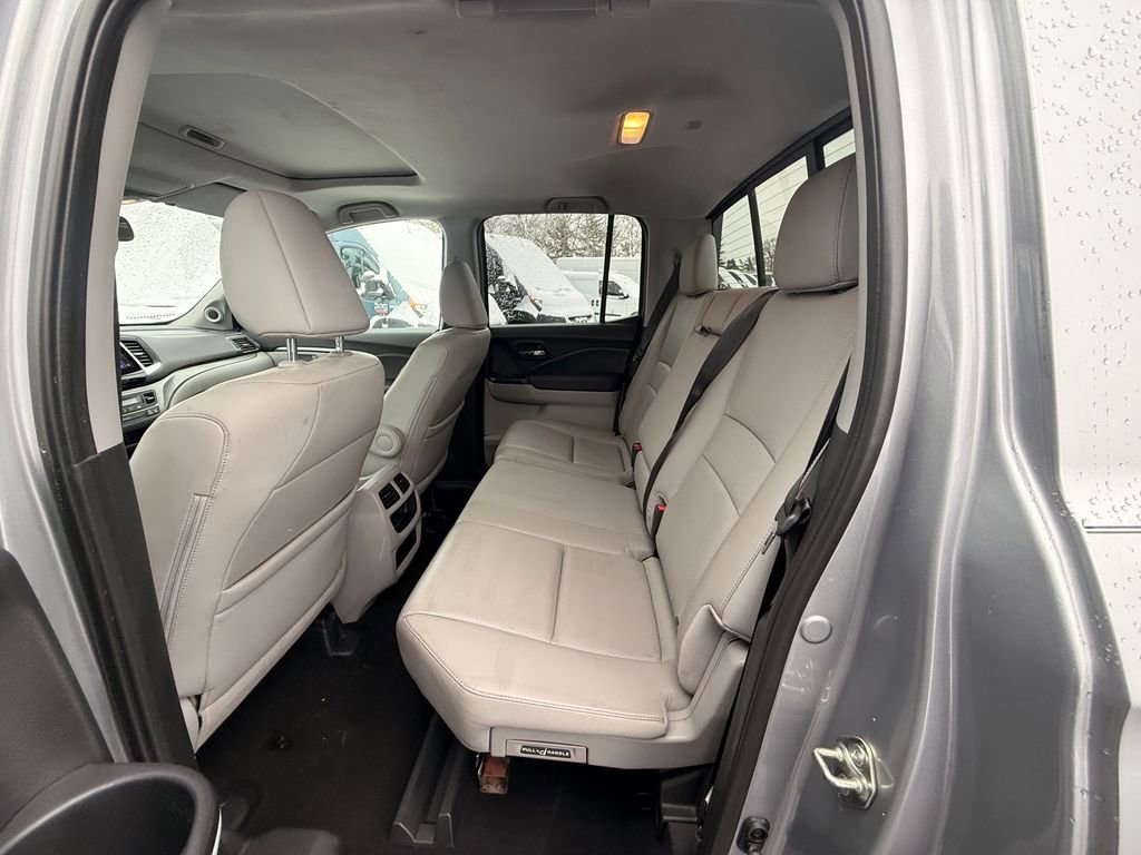 Used 2019 Honda Ridgeline RTL-T image 17