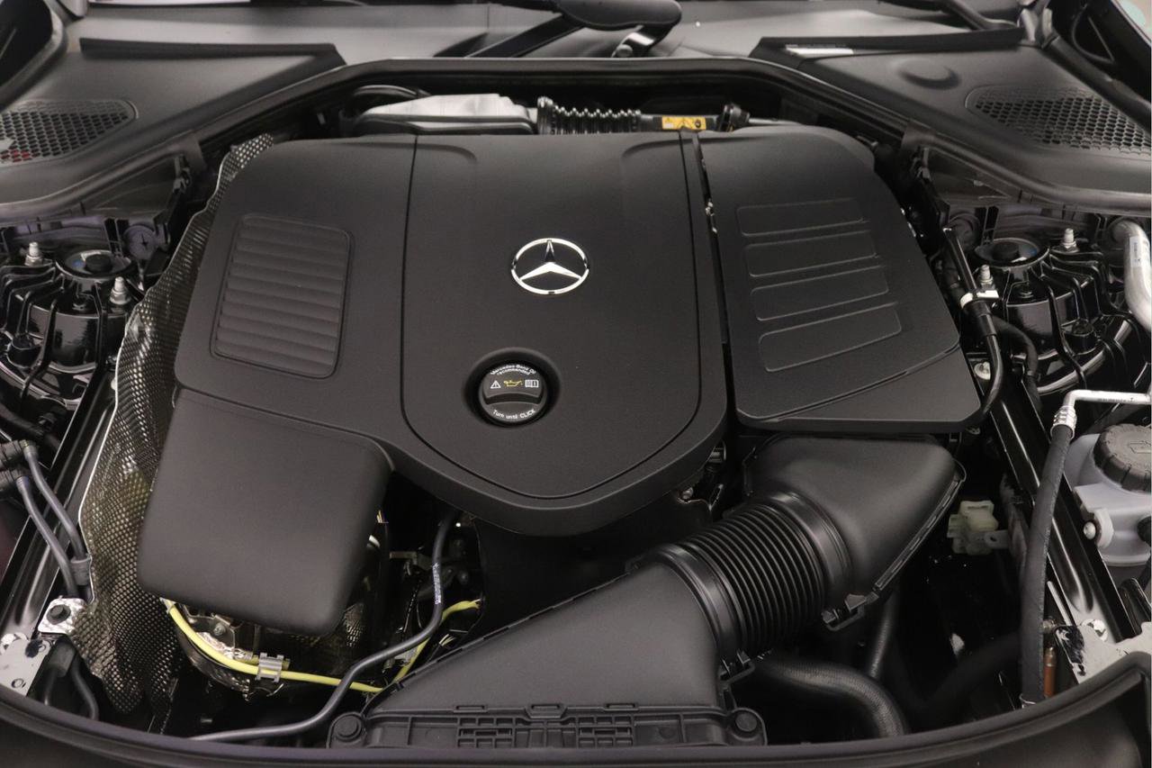 New 2026 Mercedes-Benz E 350 Sedan image 9