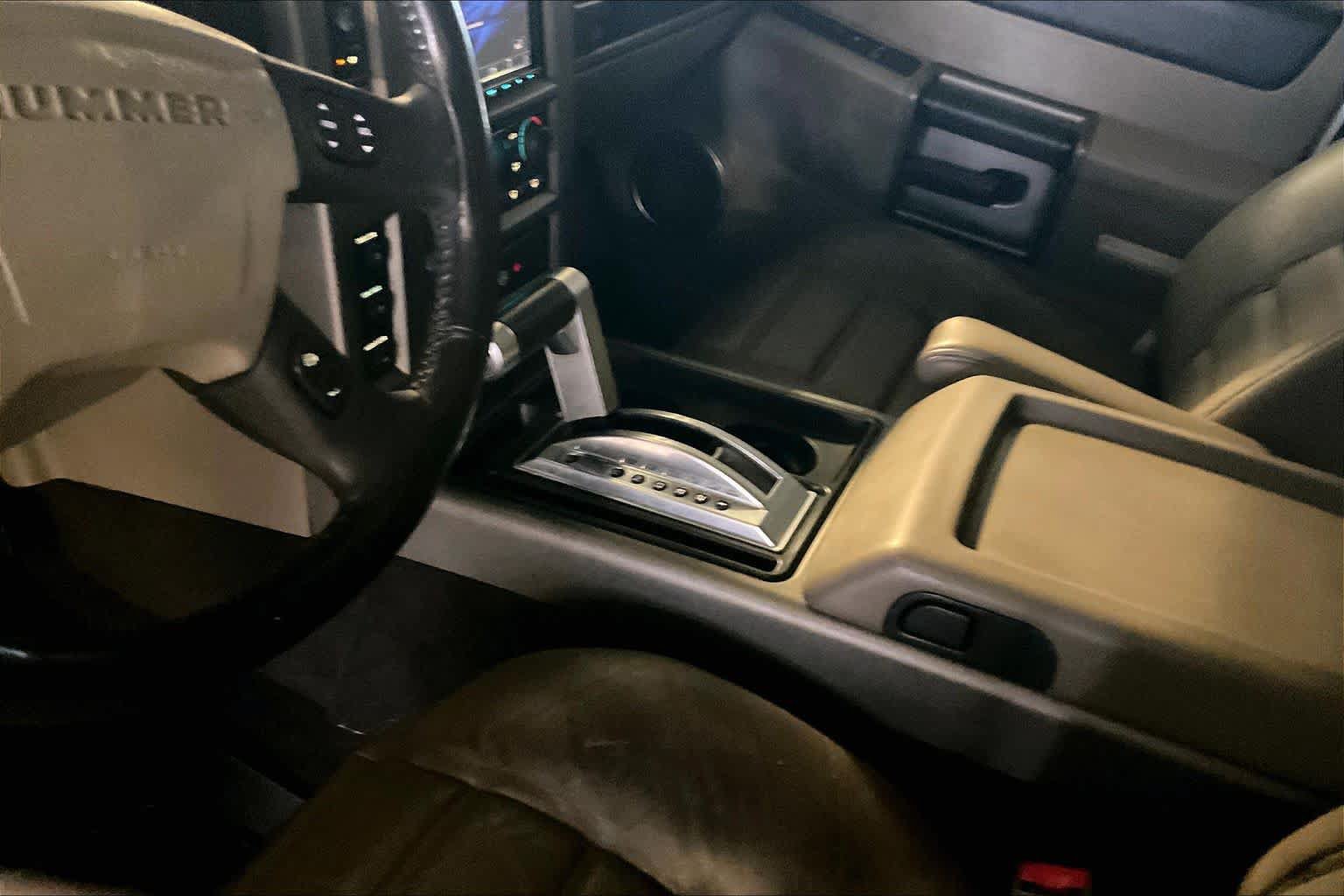 Used 2003 HUMMER H2 w/ Preferred Equipment Group AWD/4WD image 13