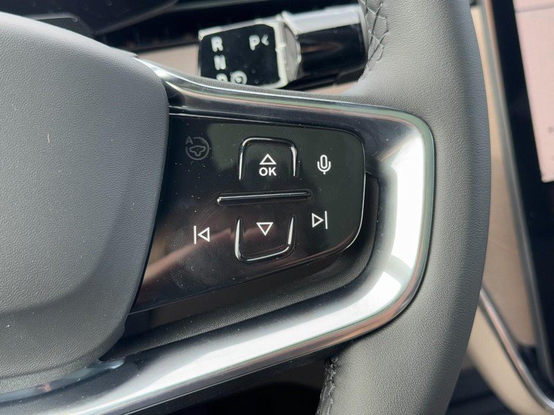 New 2026 Volvo EX90 Ultra AWD/4WD image 11
