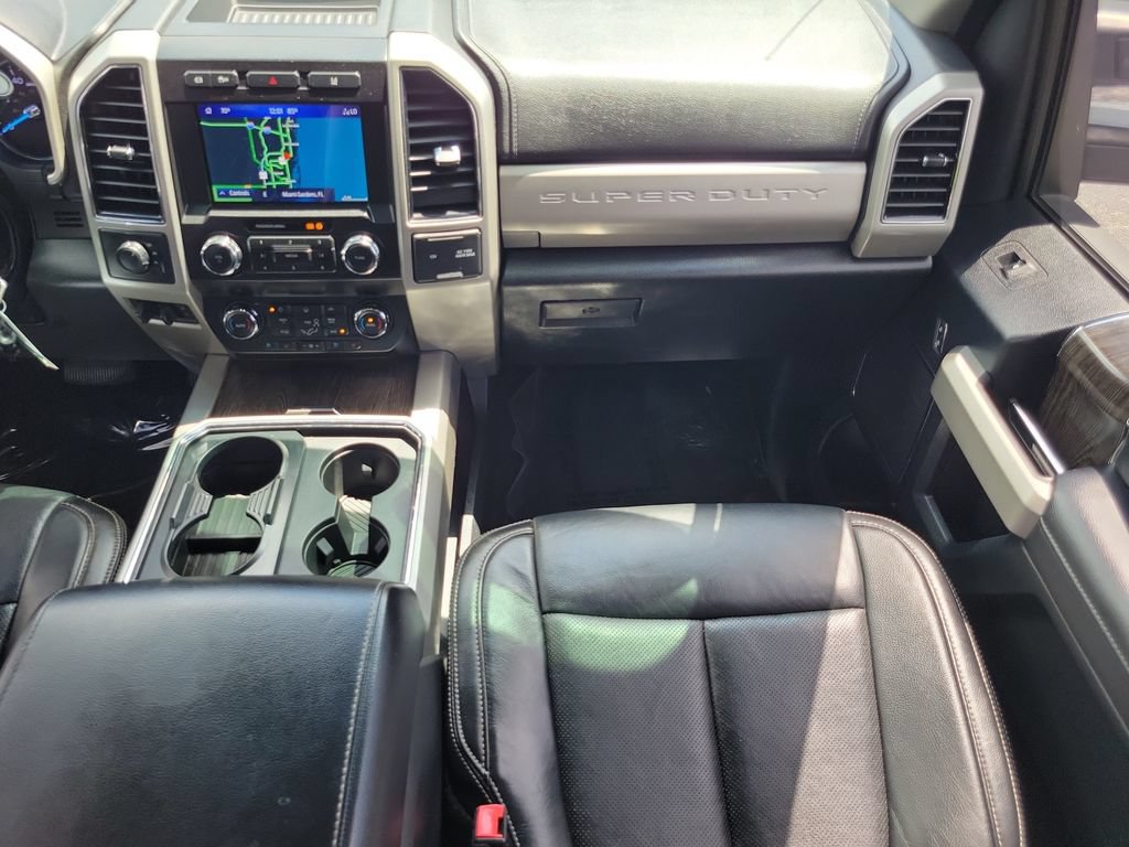 Used 2020 Ford F250 Lariat w/ Lariat Value Package AWD/4WD image 19