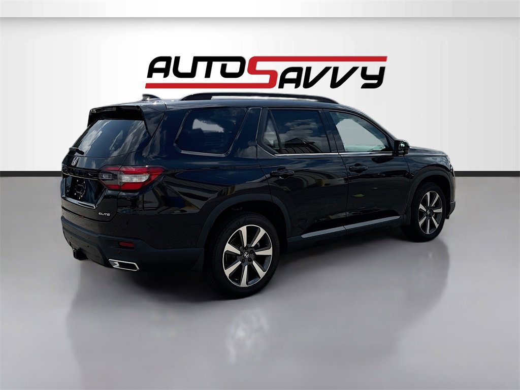 Used 2024 Honda Pilot Elite image 7