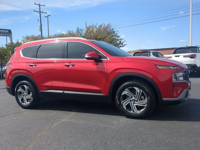 Used 2023 Hyundai Santa Fe SEL FWD image 2