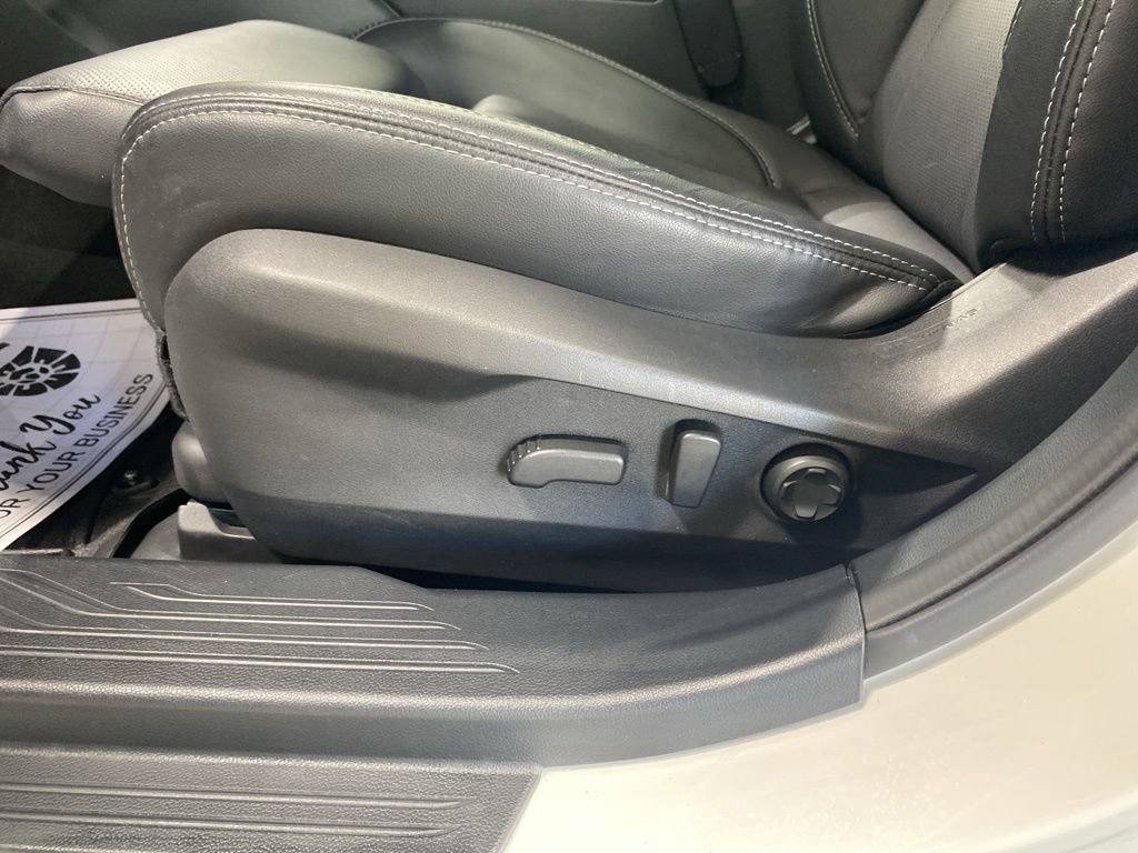 Used 2023 Subaru Outback Limited image 23