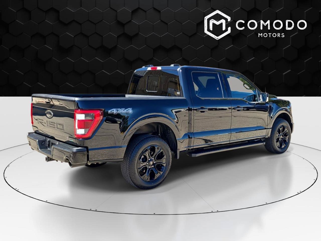 Used 2023 Ford F150 Lariat w/ Equipment Group 502A High AWD/4WD image 3