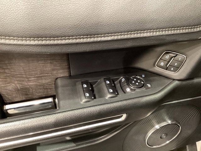 Used 2019 Ford Expedition Limited w/ Special Edition Package AWD/4WD image 20