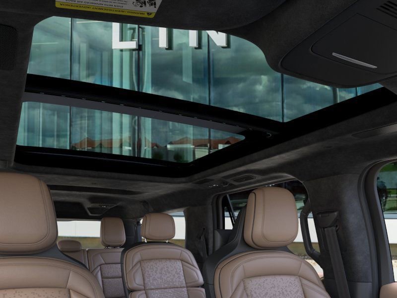 New 2026 Lincoln Navigator L Black Label AWD/4WD image 22