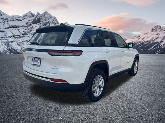 New 2026 Jeep Grand Cherokee Laredo X AWD/4WD image 5